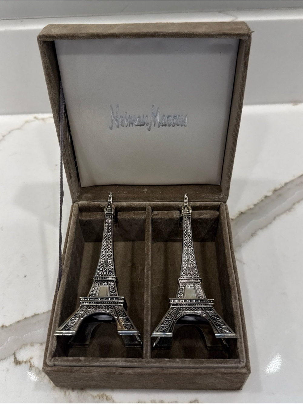 Godinger Neiman Marcus Silver-Tone Eiffel Tower Salt and Pepper Shakers NIB